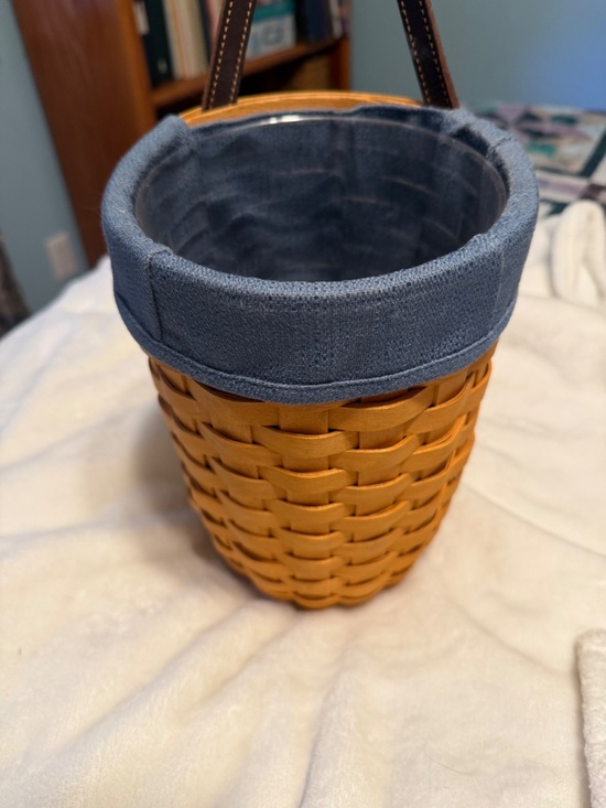 Longaberger Large Gatehouse Basket Ivy Green Fabric Over  Longaberger Large Gatehouse Basket, Cornflower Liner and Protector